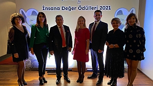 İNSANA DEĞERDE YILIN BÜYÜK ÖDÜLÜ ESBAŞ’IN OLDU