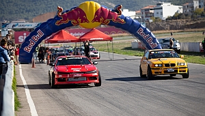 İzmir, motorsporları şöleninde onbinleri ağırladı