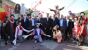 Menderes’te Mandalina Festivali’ne Büyük İlgi