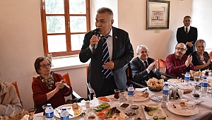 Torbalı Belediyesi’nden duygulandıran buluşturma