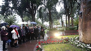 29 Ekim Kadınları, Zübeyde Anne’nin huzurunda!