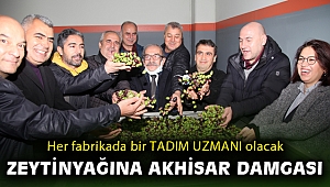Akhisar’da her fabrikaya bir zeytinyağı tadımcısı