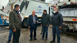 Başkan Selvitopu, temizlik işçilerini ziyaret etti