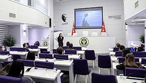 Buca’da öz geçmiş hazırlama ve mülakat teknikleri anlatıldı