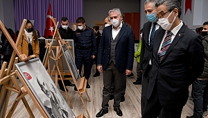 ‘Çizgimiz Mehmet Akif Ersoy’ resim sergisi açıldı