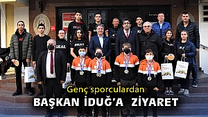 Genç sporculardan Başkan İduğ’a ziyaret