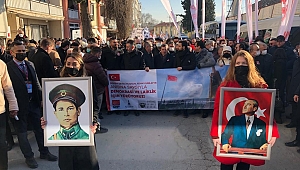 İzmir'de devrim şehidi Kubilay ve arkadaşları anıldı