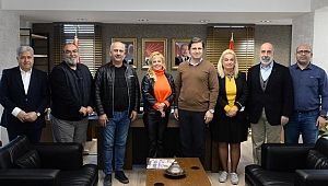 İzmir Gazeteciler Cemiyeti’nden CHP İzmir İl Başkanlığı’na Ziyaret