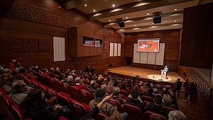 İzmir Uluslararası Mizah Festivali başladı
