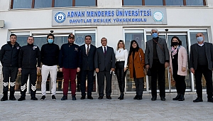 Kuşadası Belediyesi yöneticilerinden eğitim kurumlarına yakın ilgi