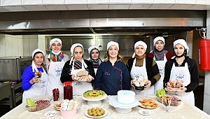 Çiğlili kursiyerler harikalar yaratıyor