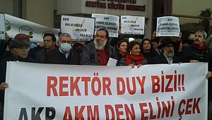 İzmir Tiyatroları Derneğinden AKM eylemi!