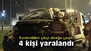 Karşıyaka'da kontrolden çıkan araç direğe çarptı: 4 yaralı