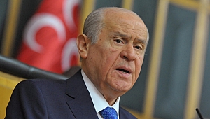 Devlet Bahçeli'den Sezen Aksu'ya tepki