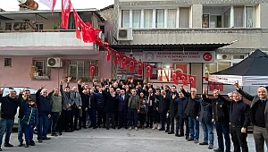 MHP İzmir’de katılım coşkusu