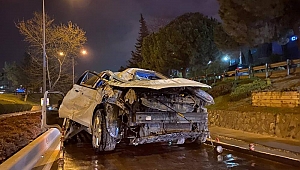 Bursa’da feci kaza! Geriye sadece demir yığını kaldı