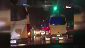 Dolmuşçular tünel kapatıp asker eğlencesi yaptı