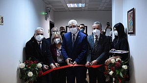 Ege’ye tomosentezli mamografi cihazı kazandırıldı