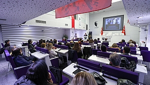 Medeni Kanun'a Buca'da panel