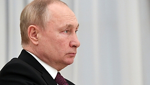 Ukrayna İçişleri Bakanı Anton: Putin'i durdurun