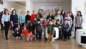 Karşıyaka’nın çınarlarından renkli ve anlamlı etkinlik