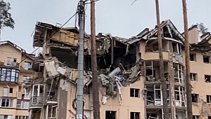Rus savaş uçakları sivil yerleşim yerlerini bombaladı