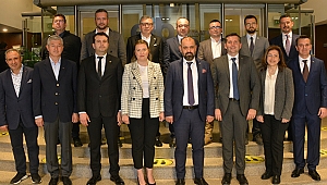 Ege Deri ve Deri Mamulleri İhracatçıları Birliği'nde Erkan Zandar güven tazeledi
