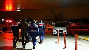 İzmir'de FETÖ'nün TSK yapılanmasına operasyon: 71 kişi yakalandı
