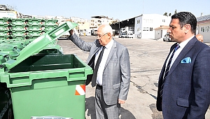 Karabağlar'a modern çöp konteynerleri kazandırılıyor