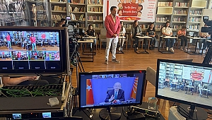 Kılıçdaroğlu Türk Dünyası Çocukları ile buluştu