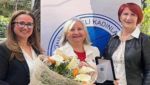 KİT-VAK Yönetim Kurulu Başkanı Ulueren'e ödül