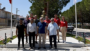 Kuşadası Belediyesi yöneticileri kenti karış karış dolaşıyor