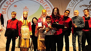 Balçova’da coşkulu 19 Mayıs kutlaması