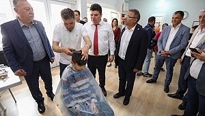 Başkan Kılıç’tan çocuklara bayram tıraşı
