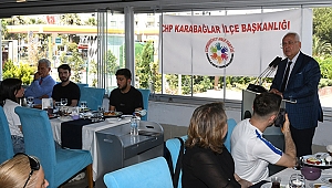 Başkan Selvitopu gençlerle kahvaltıda buluştu