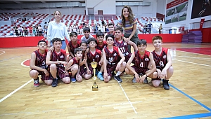 Bayraklı’da okullar arası basketbol turnuvası