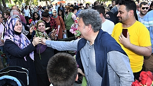 Bornova Çamdibi, şenlik ile renklendi
