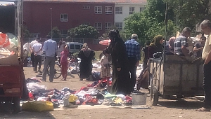Bornova'nın göbeğinde sağlıksız pazar!