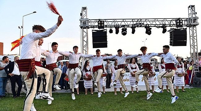 Çiğli-Çaşka Kuzey Makedonya Festivali coşkuyla başladı