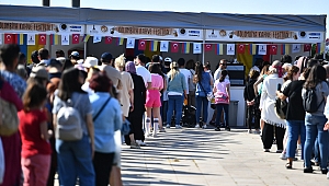 İzmir’de Kolombiya Kahve Festivali yapıldı