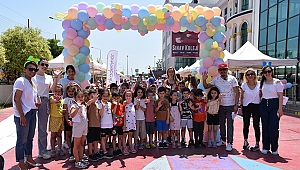 İzmir’in en büyük okul şenliği başladı