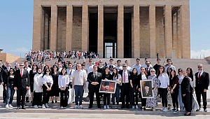 Kemalpaşalı öğrenciler KESİAD’la Anıtkabir’de
