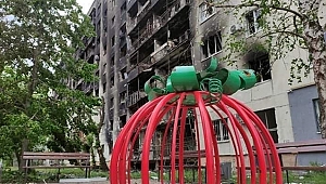 Rusya, Luhansk'ı vurdu: 13 sivil hayatını kaybetti