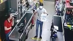 Antalya'da zincir markette silahlı soygun!