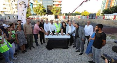 Cumhuriyet Apartmanı’nın temeli atıldı!