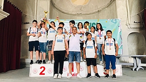 Efes Selçuklu sporcular Çeşme’den yedi birincilik ile döndü
