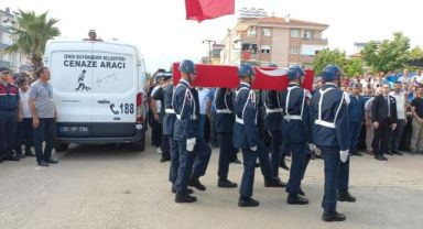 Şehit Uzman Çavuş Turgut İçen, İzmir'de son yolculuğuna uğurlandı