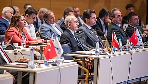 Soyer’den Kılıçdaroğlu ve CHP yönetimine İzmir sunumu