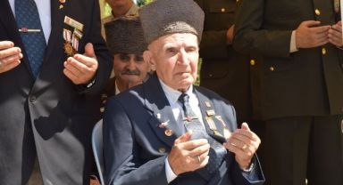 15 Temmuz şehitleri Menemen'de dualarla anıldı