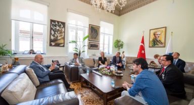 Başkan Soyer’e teşekkür ziyareti